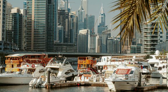 4 Must-Try Affordable Restaurants in Dubai